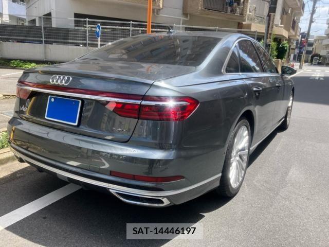 Audi A8 2019-07 7615070-4