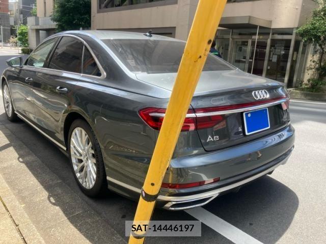 Audi A8 2019-07 7615070-5