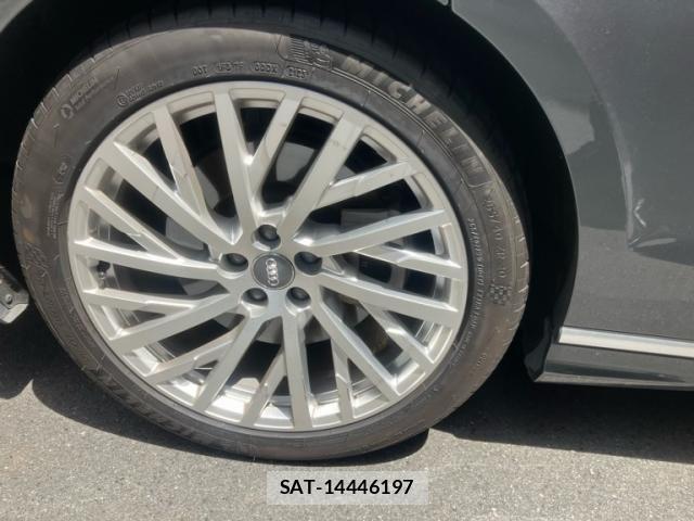 Audi A8 2019-07 7615070-7