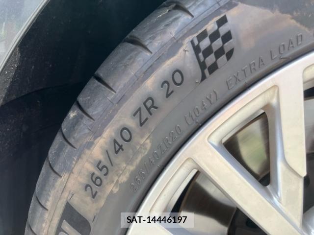 Audi A8 2019-07 7615070-8