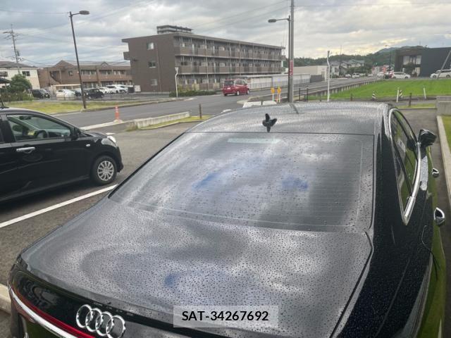 Audi A8 2018-10 7615069-10