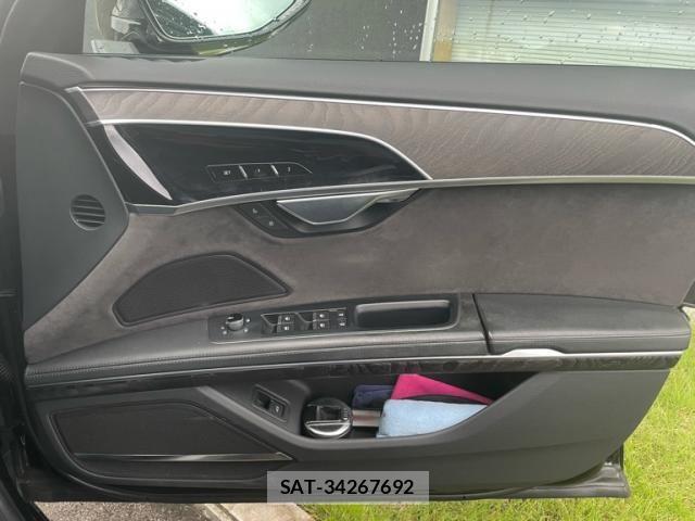 Audi A8 2018-10 7615069-15