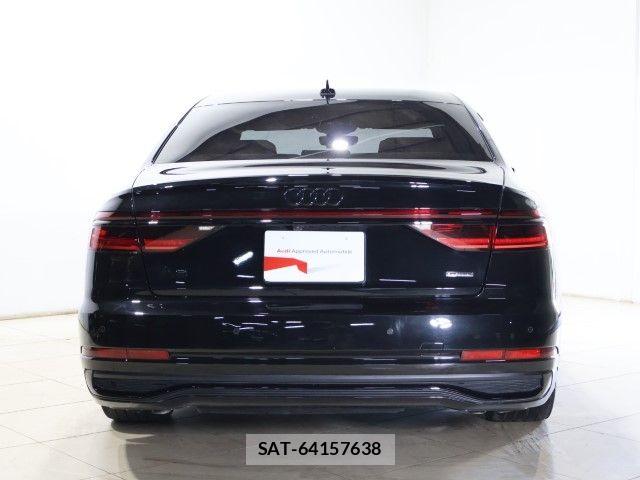 Audi A8 2022-06 7615068-10