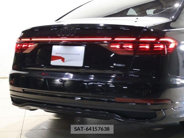 Audi A8 2022-06 7615068-16