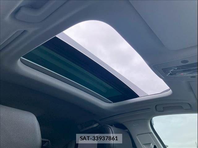 Audi A8 2021-07 7720946-2