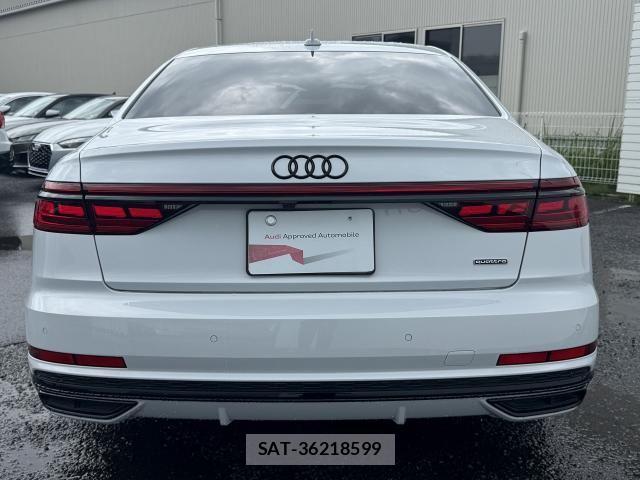 Audi A8 2021-06 7902263-18