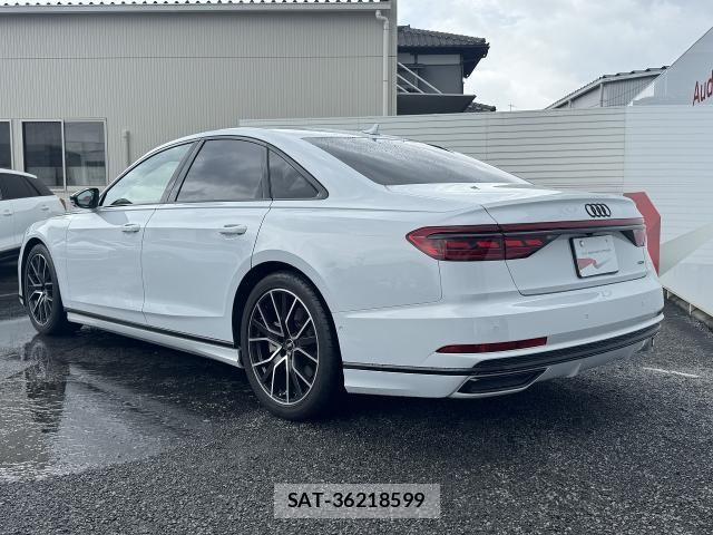 Audi A8 2021-06 7902263-20
