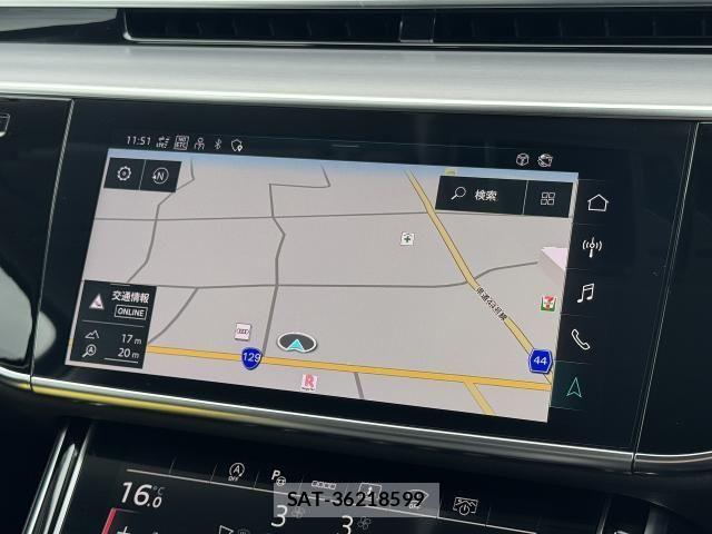 Audi A8 2021-06 7902263-27