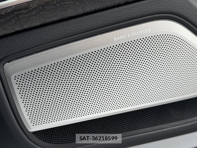Audi A8 2021-06 7902263-2