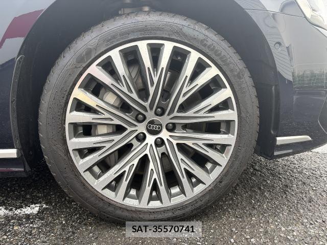 Audi A8 2023-09 7902262-23