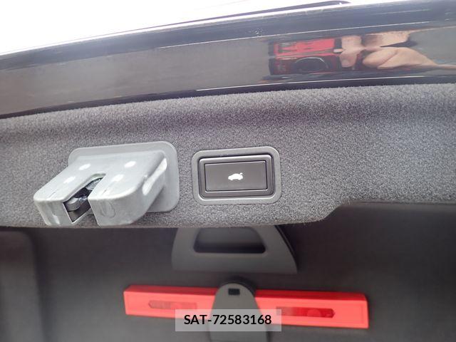 Audi A8 2011-02 7960220-21