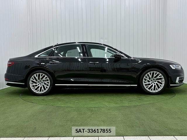 Audi A8 2019-09 7960233-14