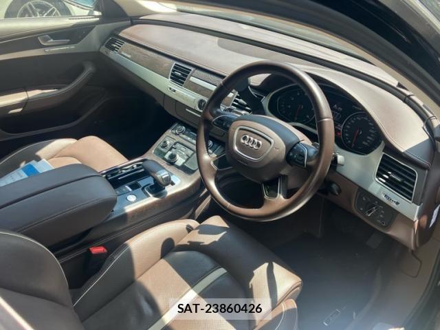 Audi A8 2016-04 8034466-12