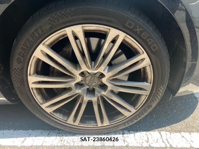 Audi A8 2016-04 8034466-8