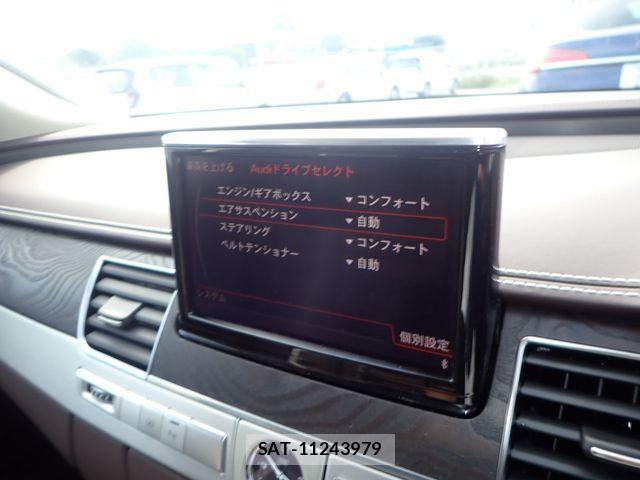 Audi A8 2014-04 8157980-17