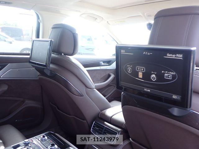 Audi A8 2014-04 8157980-22