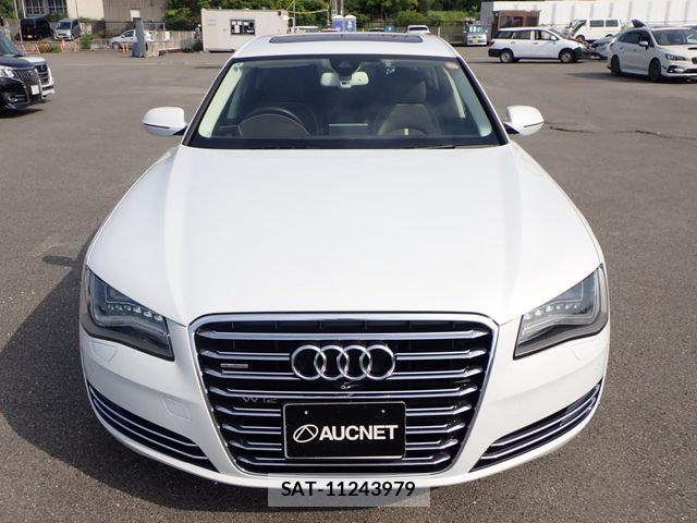 Audi A8 2014-04 8157980-4