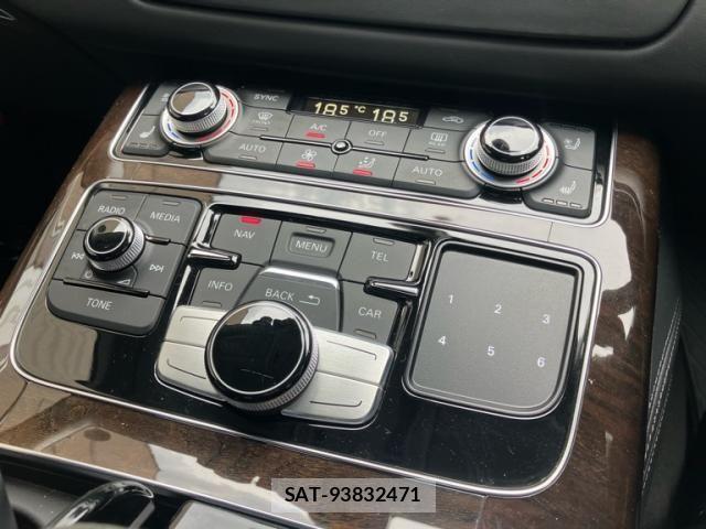 Audi A8 2017-08 8371449-21