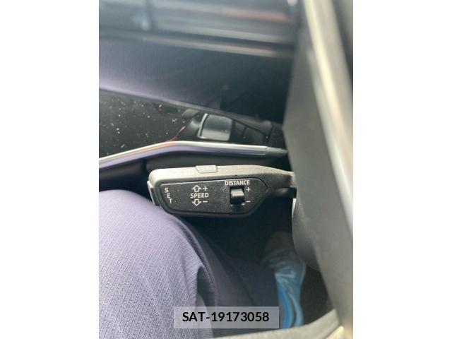 Audi A8 2020-12 8411273-15