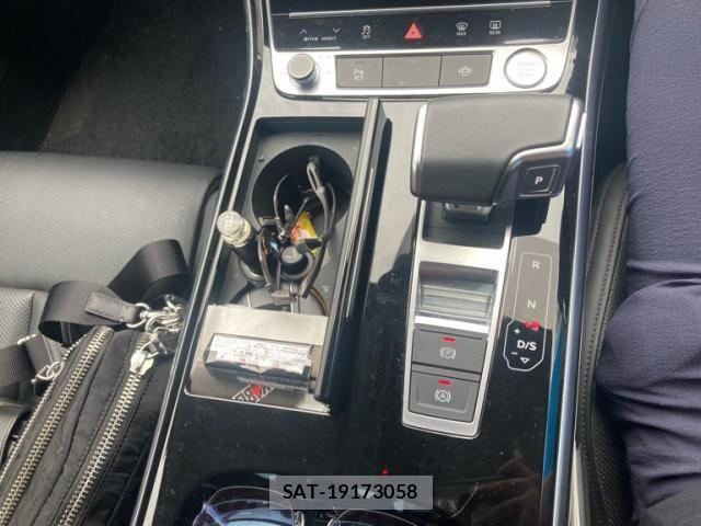 Audi A8 2020-12 8411273-16