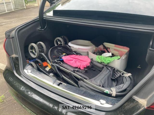 Audi A8 2017-03 8625861-11