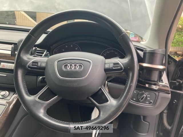 Audi A8 2017-03 8625861-18