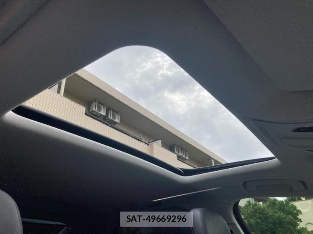 Audi A8 2017-03 8625861-22