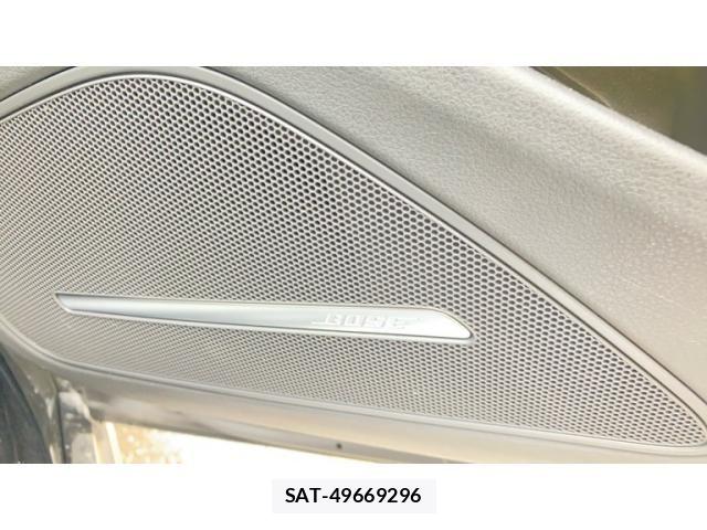 Audi A8 2017-03 8625861-29