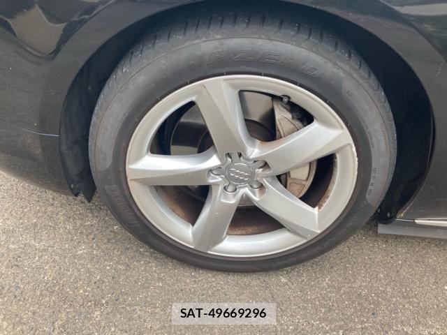 Audi A8 2017-03 8625861-7