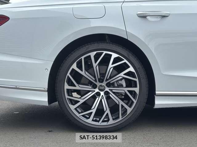 Audi A8 2024-12 8740613-12