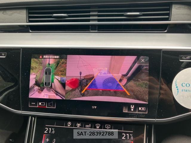 Audi A8 2019-08 8848271-26