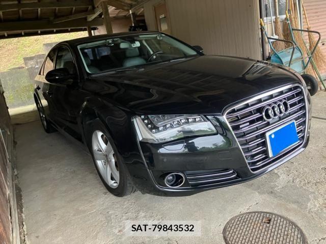 Audi A8 2011-03 8848272-1