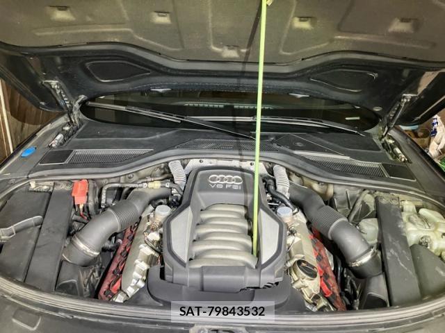 Audi A8 2011-03 8848272-22