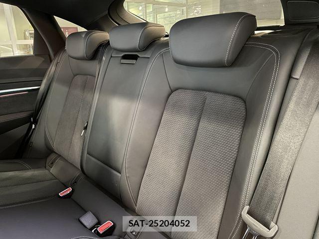 Audi E-TRON 2023-12 8034468-26