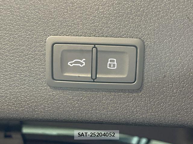 Audi E-TRON 2023-12 8034468-29