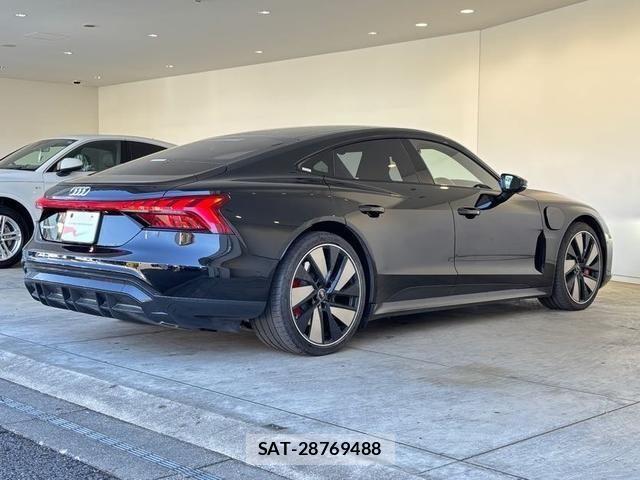 Audi E-TRON 2023-01 6009575-2