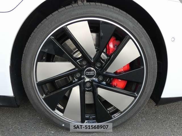 Audi E-TRON 2024-12 7325744-13