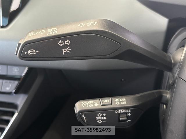 Audi E-TRON 2021-12 7356887-9