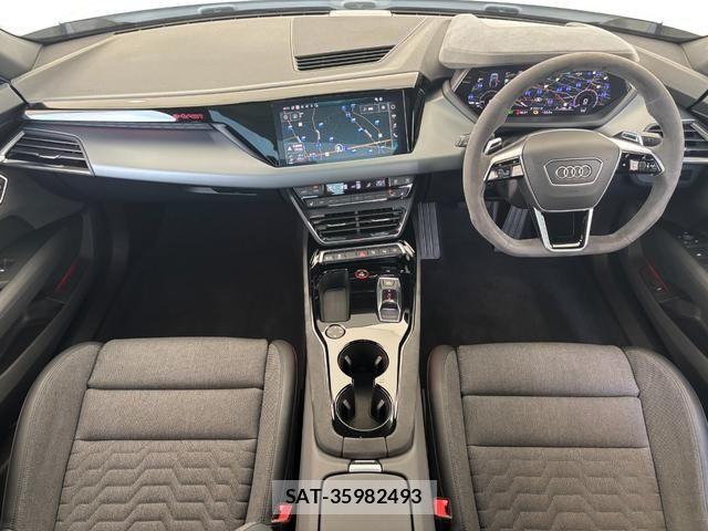 Audi E-TRON 2021-12 7356887-10