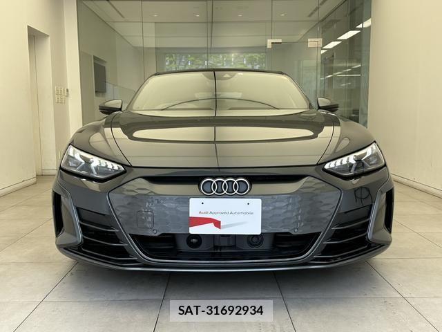 Audi E-TRON 2023-01 7615072-14