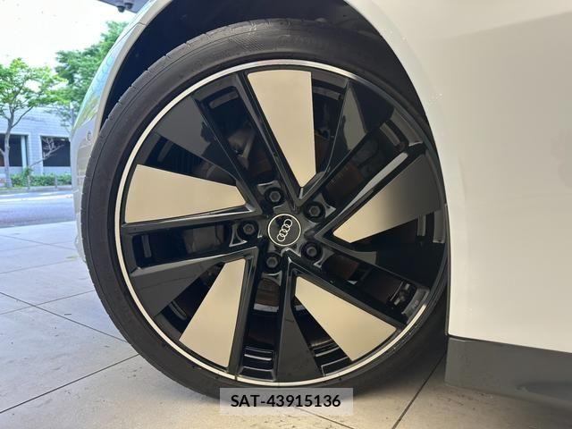 Audi E-TRON 2023-03 7720947-15