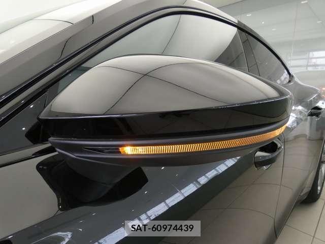 Audi E-TRON 2025-04 8206382-18