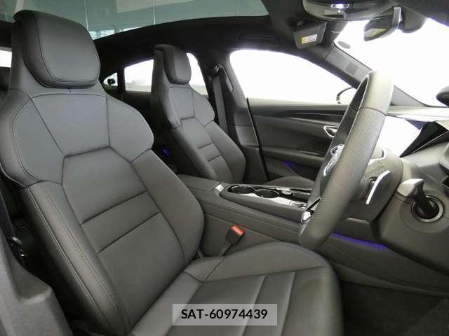 Audi E-TRON 2025-04 8206382-28