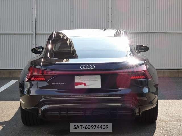Audi E-TRON 2025-04 8206382-8