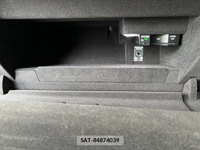Audi E-TRON 2023-01 8561200-14