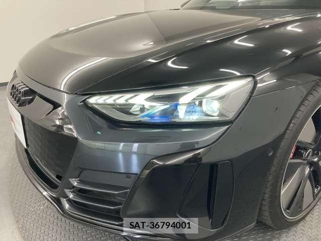 Audi E-TRON 2023-07 8740617-10