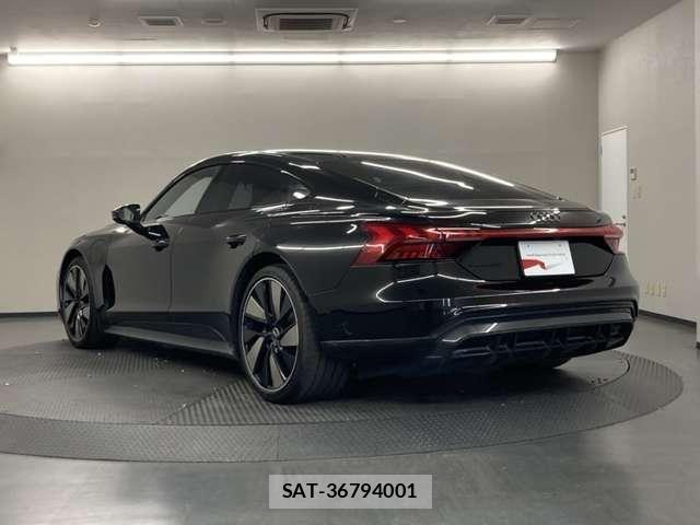Audi E-TRON 2023-07 8740617-7