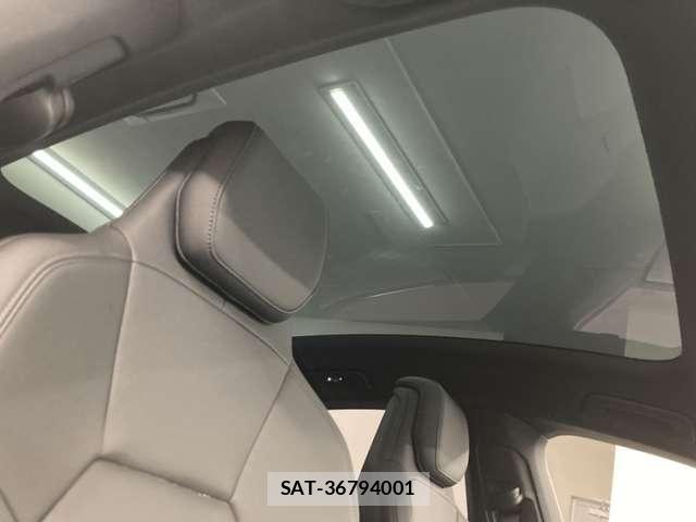 Audi E-TRON 2023-07 8740617-8