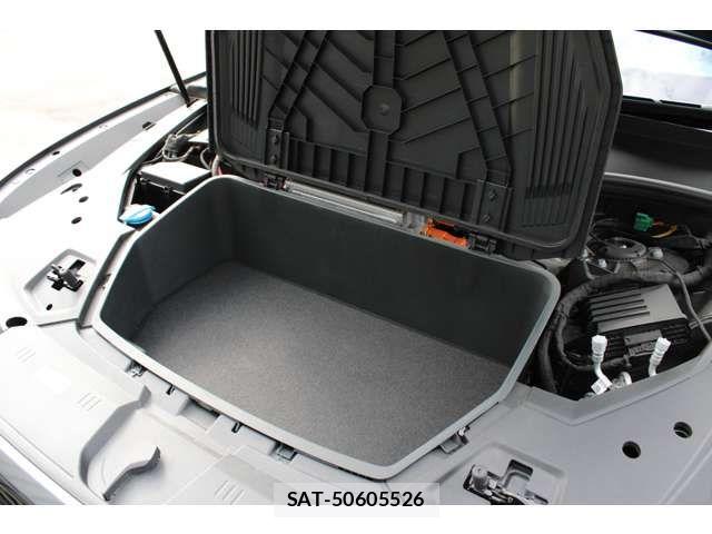 Audi E-TRON 2023-03 7720949-14