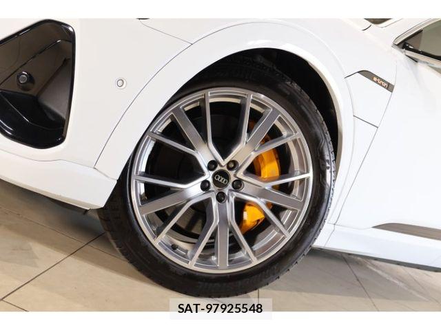 Audi E-TRON 2020-09 8364820-15